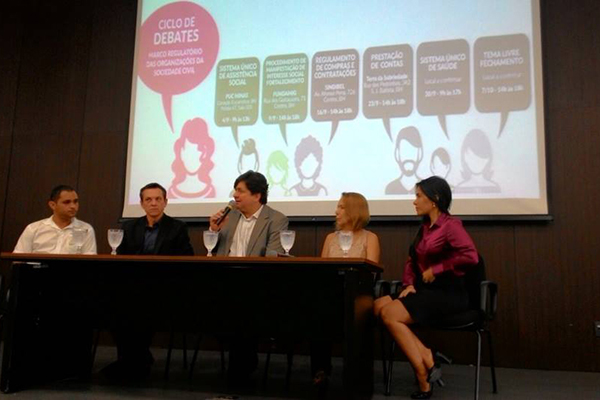 Andre PUC Ciclo de Debates-site-segov