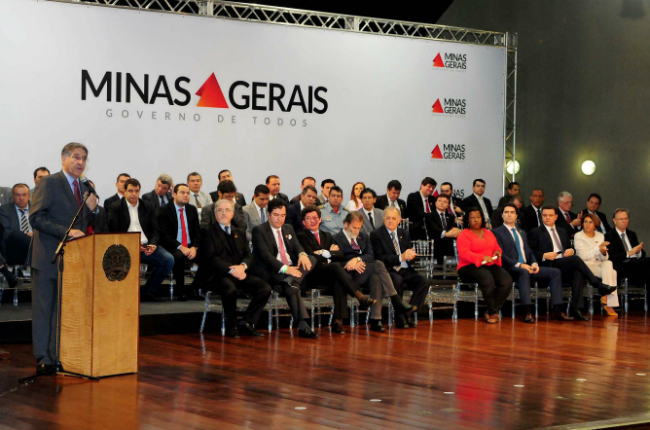 entrega onibus escolares pimentel 1