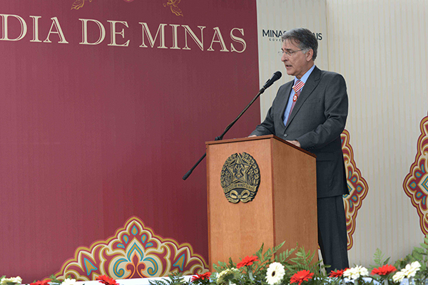 governador-destaca-participacao-site