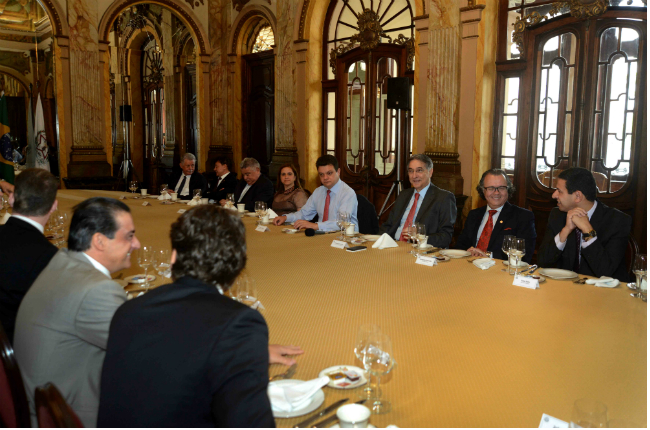 governador-encontro-bancada-pmdb