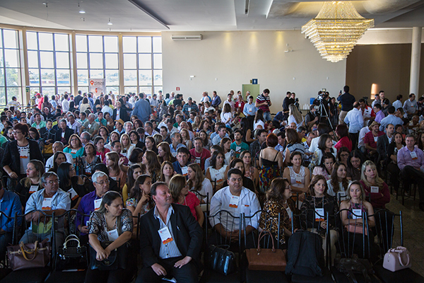 governo-forum-noroeste-patosdeminas