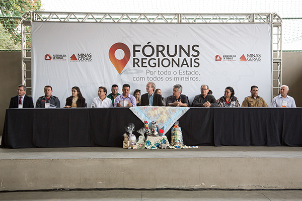 territorio-sudoeste-aponta-suas-principais-demandas-no-forum-regional-de-governo