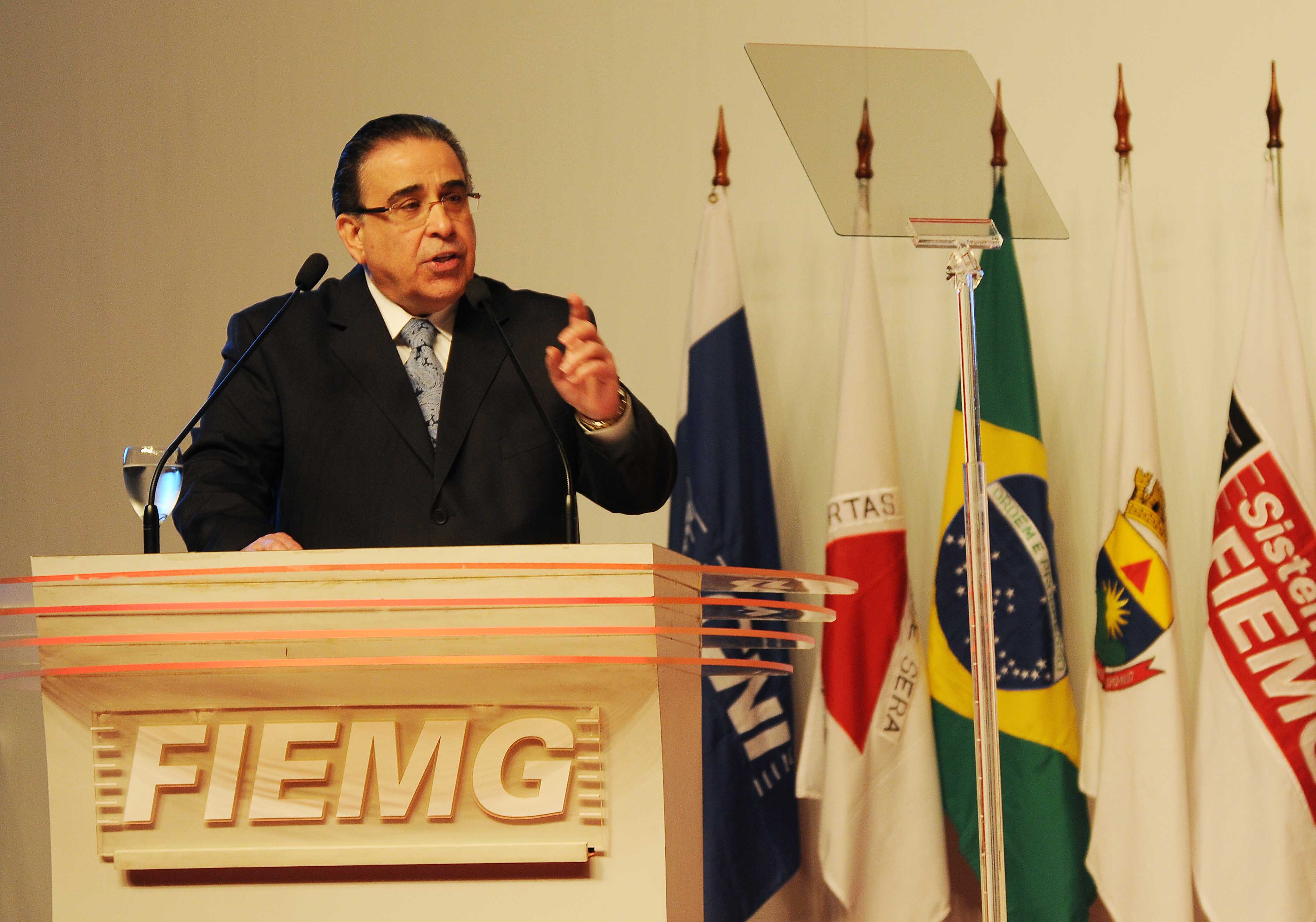 Governador em exercício Alberto Pinto Coelho enfatizou ações do Estado para atrair investimentos - Foto: José Carlos/Imprensa MG