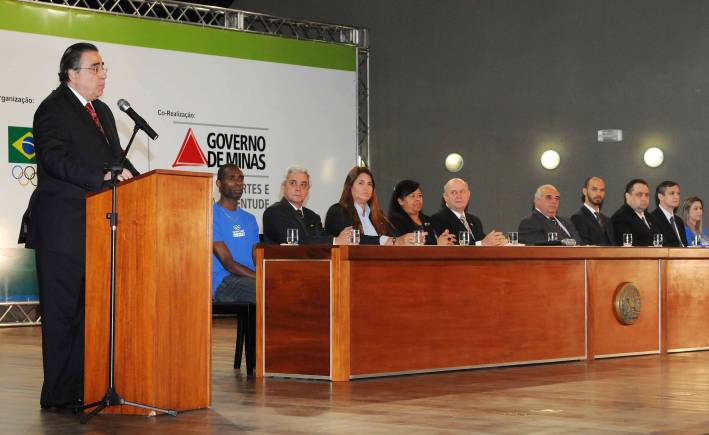 Alberto Pinto Coelho abre Semana Ol&iacute;mpica