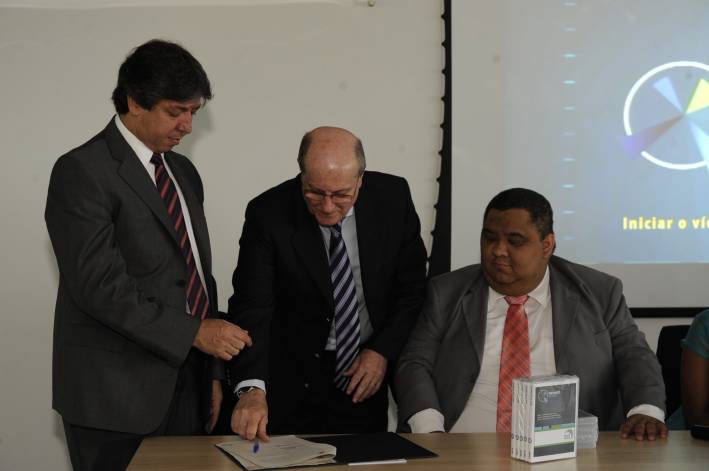 Alian&ccedil;a pela Vida capacita 20 mil profissionais para atuarem no combate &agrave;s drogas