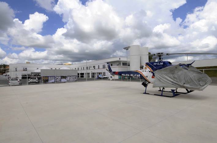 Anastasia inaugura sede da Companhia Independente da PM em Nova Serrana