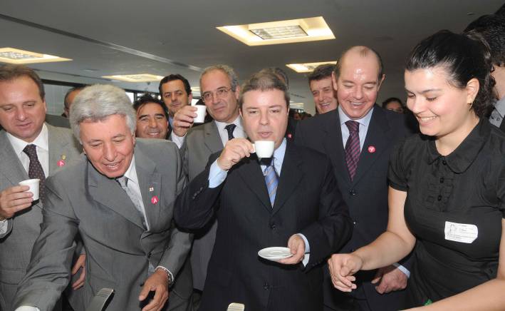  Anastasia lan&ccedil;a f&oacute;rum e concurso para valorizar caf&eacute; mineiro