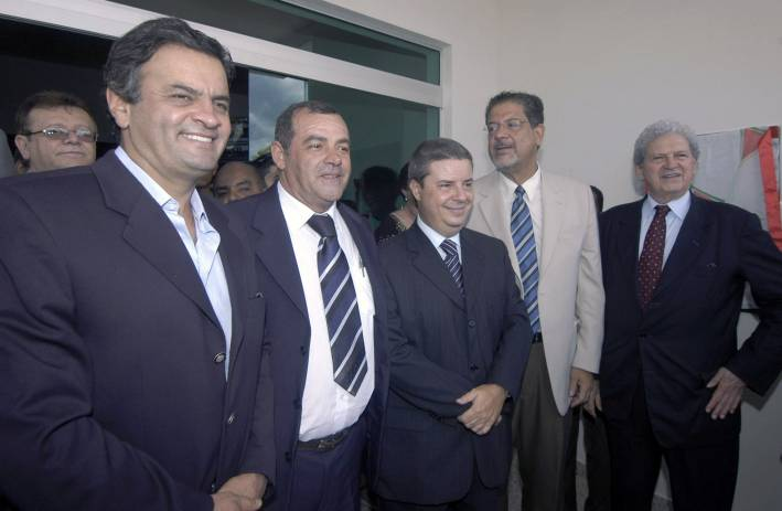 Antonio Anastasia participa da entrega de audit&oacute;rio da Amams