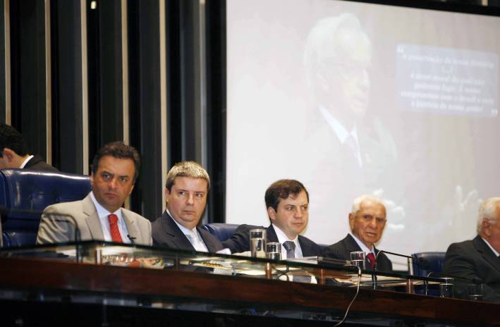 Governador Anastasia presta homenagem a Itamar Franco