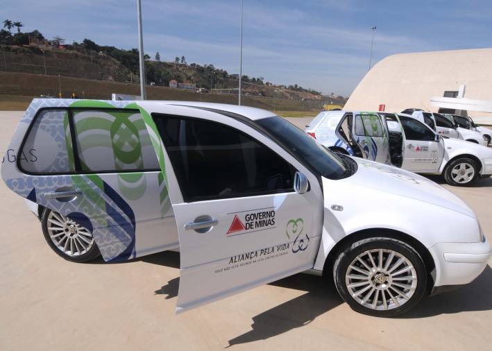 Governador Antonio Anastasia lan&ccedil;a programa Alian&ccedil;a pela Vida