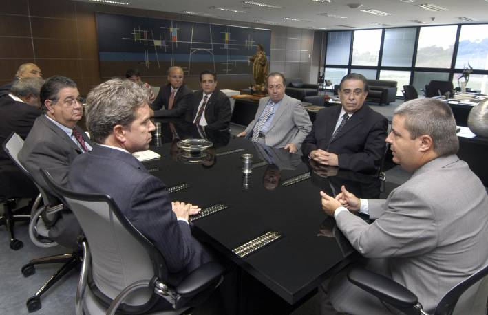 Governador Antonio Anastasia se reúne com parlamentares do PP