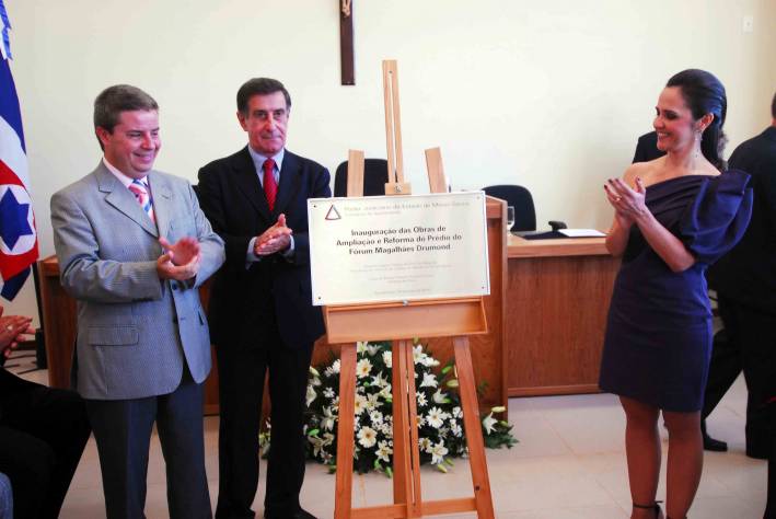 Governador destaca importância de reforma de prédios públicos