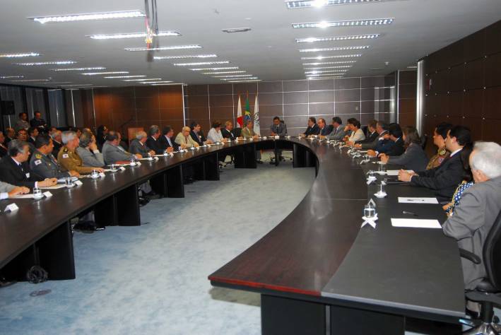 Governador estimula secretariado a manter ritmo de trabalho