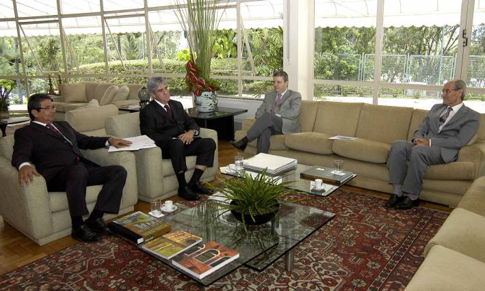 Governador garante obra entre Uberlândia e Campo Florido