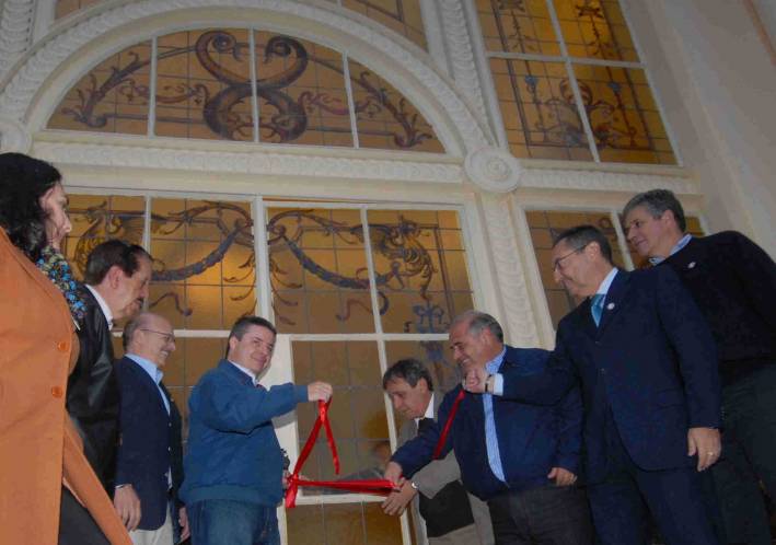 Governador participa da reabertura do Balne&aacute;rio de Caxambu