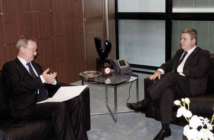 Governador recebe visita do embaixador da Ucr&acirc;nia no Brasil