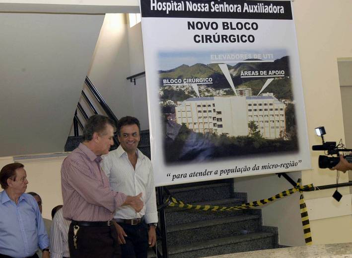 Governador inaugura maternidade em Caratinga
