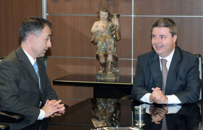 Novo investimento da Holcim vai gerar 2 mil empregos no Estado