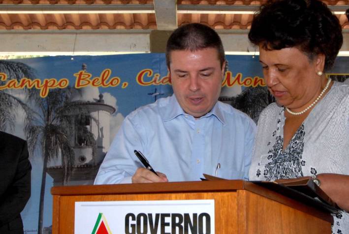 Programa distribui equipamentos de baixo consumo de energia