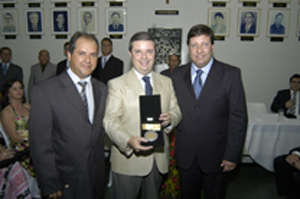  Santo Ant&ocirc;nio do Monte faz 134 anos e homenageia Anastasia 