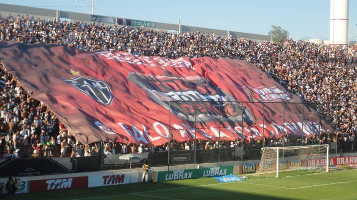 Sa&uacute;de e futebol na luta contra a Dengue