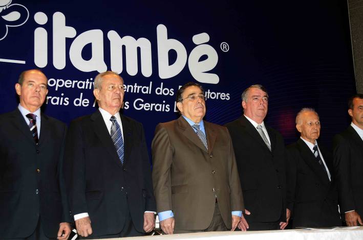 Vice-governador Alberto Pinto Coelho participa da posse da nova diretoria da Itamb&eacute;