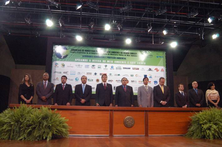 Vice-governador participa da abertura do Congresso do Minist&eacute;rio P&uacute;blico 