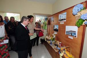 anastasia-inaugura-centro-de-assistencia-social-em-caldas_n_i_left