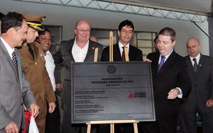 anastasia-lanca-em-juiz-de-fora-programa-ambiente-de-paz_n_i_right