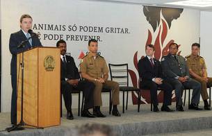 anastasia-lanca-plano-de-acao-de-combate-a-incendios-florestais_n_i_right