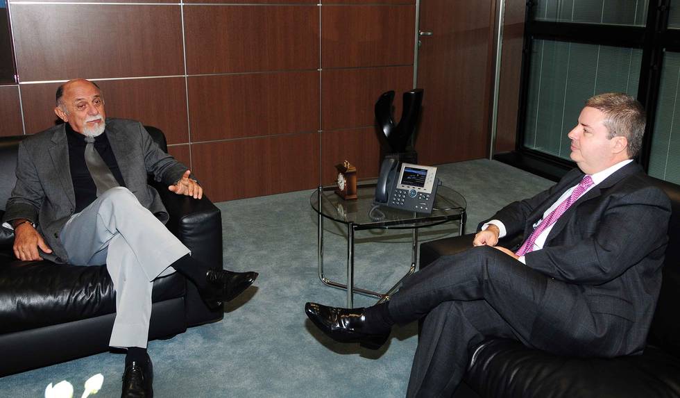 anastasia-recebe-governador-do-para_n_i_center_full