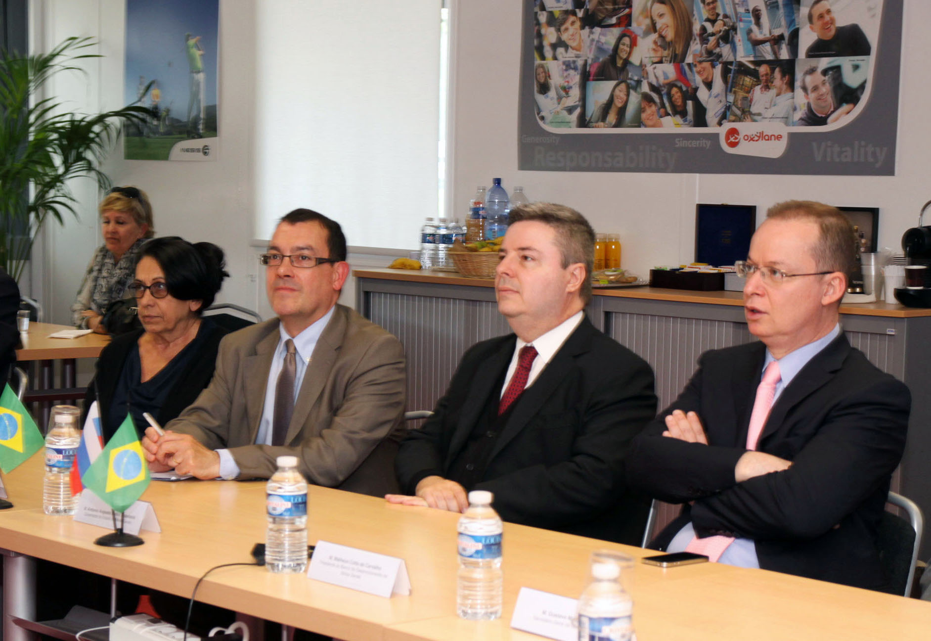Antonio Anastasia visita sede da Decathlon, em Lille, na região de Nord-Pas de Calais - Foto: Soraya Ursini