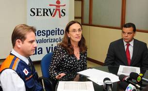 comeca-entrega-de-recursos-financeiros-do-minas-solidaria-para-familias-atingidas-pelas-chuvas_n_i_left