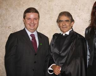 governador-anastasia-participa-da-posse-do-presidente-e-do-vice-presidente-do-stf_n_i_left