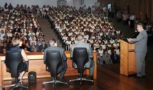 governador-lanca-programa-para-reduzir-mortalidade-infantil-e-materna-em-minas_