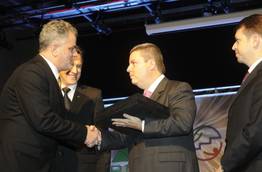 segundo-anastasia-premiacao-destaca-empresas-que-comprovaram-a-qualidade-na-gestao-ambiental_n_i_relacionamento