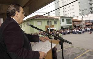 vice-governador-participa-das-comemoracoes-dos-120-anos-de-cambui_n_i_left
